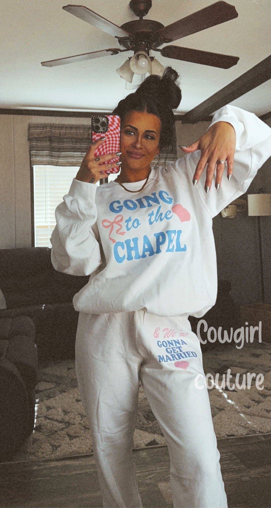 Gonna get married ~ white sweatpants